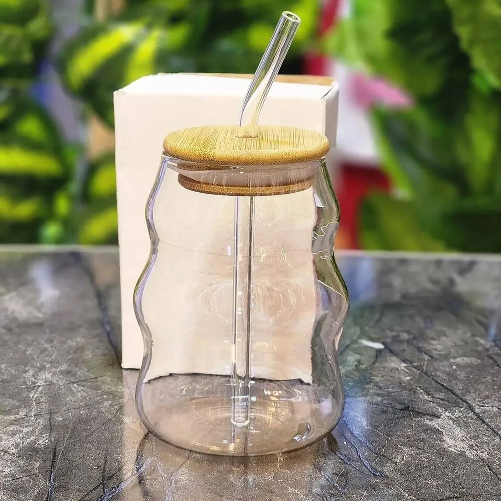 WhatsApp Image 2025-10-14 at 2.25.47 PM Glass Juice Pot with Wooden lid & Straw - Image 1